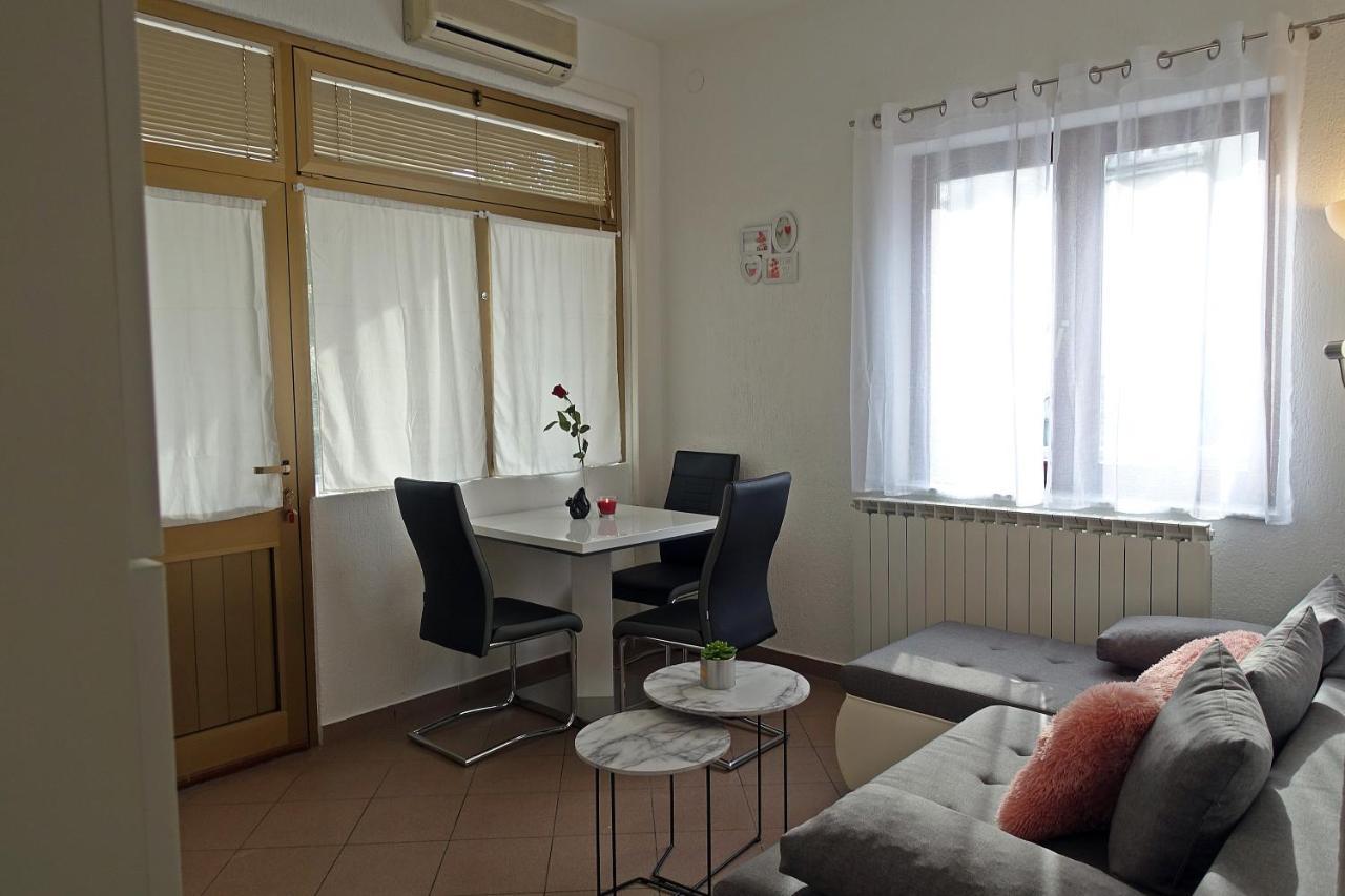 Apartments Denis Opatija Eksteriør billede